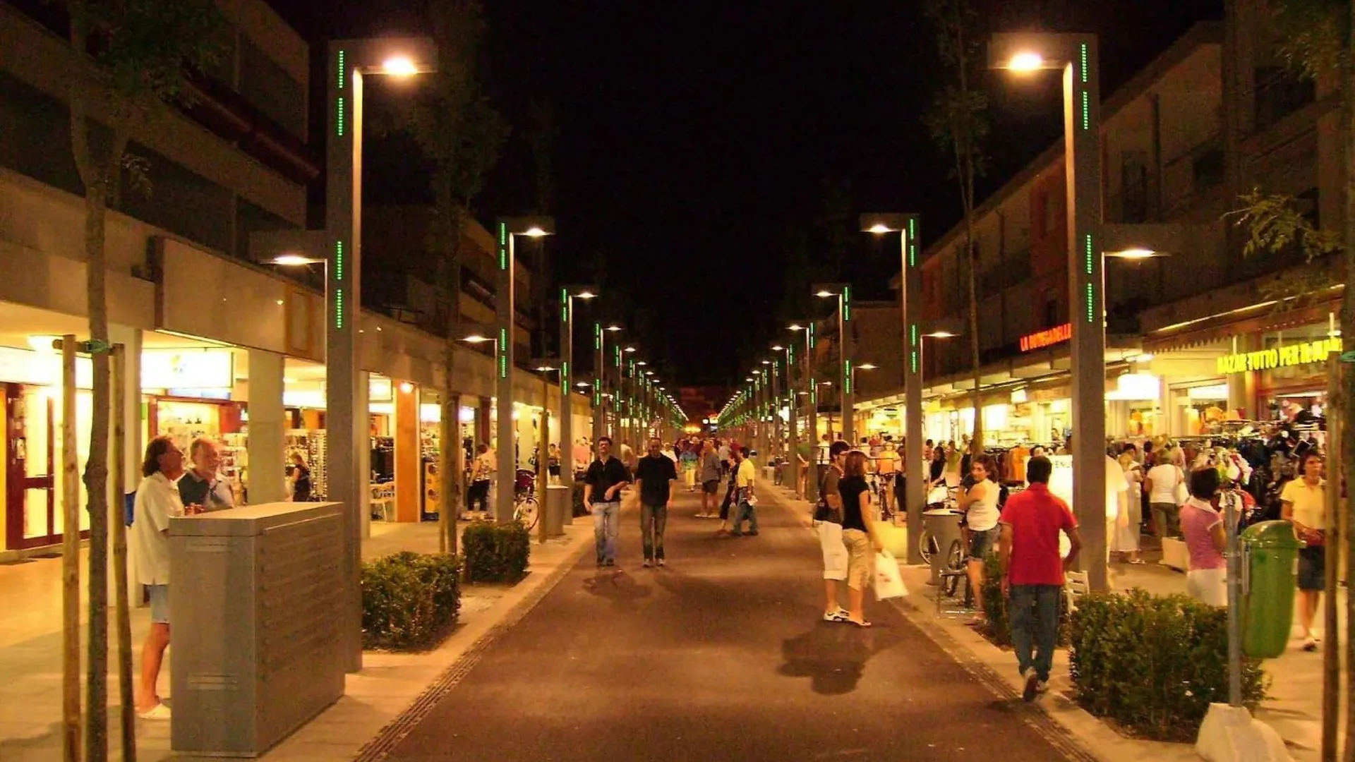 Modern Studio In Bibione Center Italien